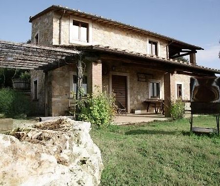 אמליה Agriturismo Surripa מראה חיצוני תמונה