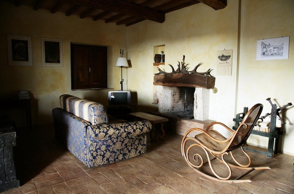 אמליה Agriturismo Surripa חדר תמונה